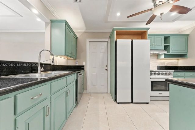 4 of 30 - 23378 Sw 55th Avenue #unit A, Boca Raton, FL