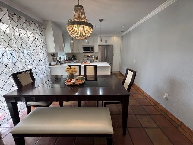 5 of 18 - 15115 Sw 140th Place, Miami, FL