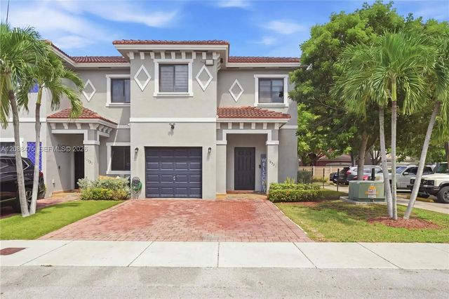 16335 Sw 44th Terrace, Miami