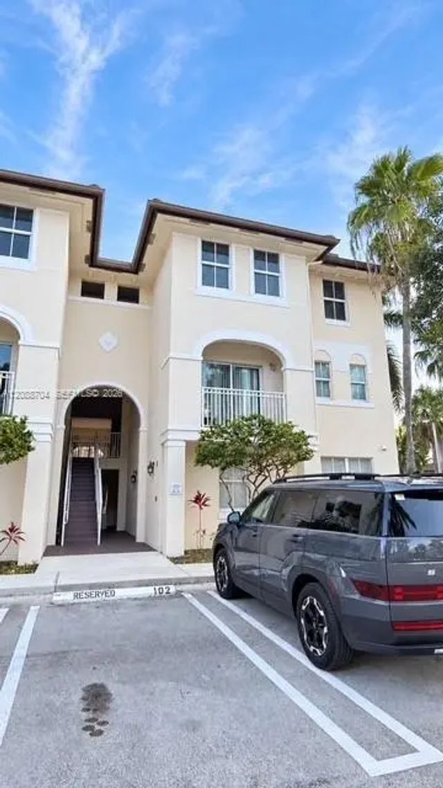 2 of 22 - 11401 Nw 89th Street #111, Doral, FL