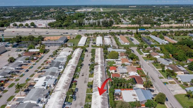 4 of 42 - 728 Ridge Road #30, Lantana, FL