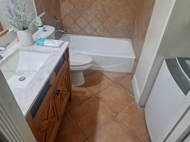 2 of 16 - 13967 Sw 91st Terrace #13967, Miami, FL
