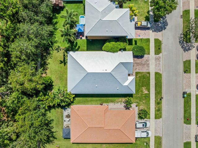 5 of 46 - 1924 Sw Jamesport Drive, Port St. Lucie, FL
