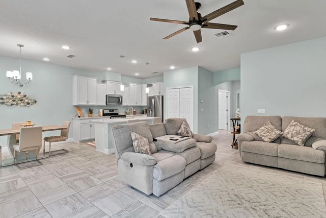 4 of 31 - 5950 Wild Olive Way, Vero Beach, FL