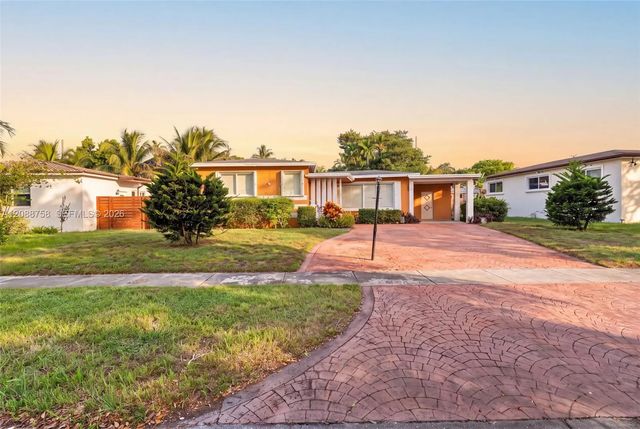 12140 Ne Miami Court, North Miami