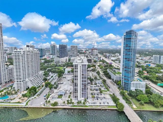 4 of 59 - 600 Ne 36th Street #508, Miami, FL