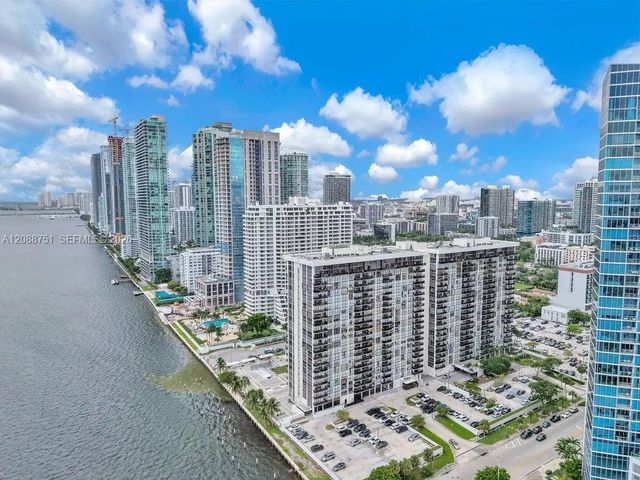 5 of 59 - 600 Ne 36th Street #508, Miami, FL
