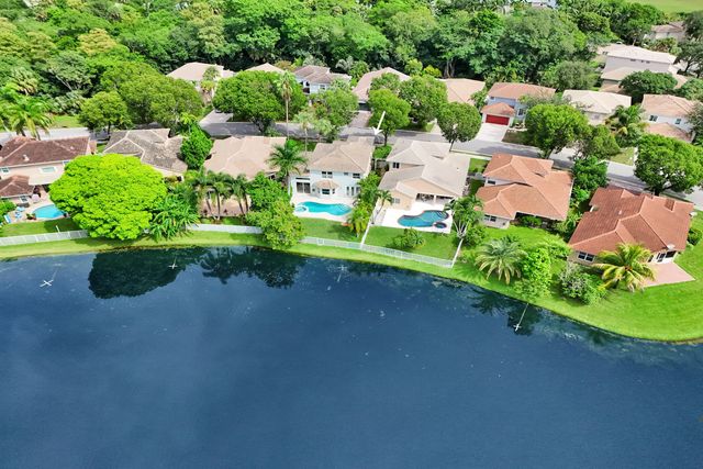 3 of 71 - 4032 Nw 63rd Street, Coconut Creek, FL