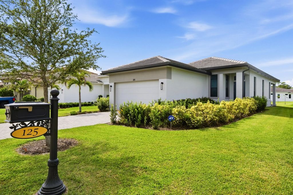 125 Se Strada Cervaro, Port St. Lucie
