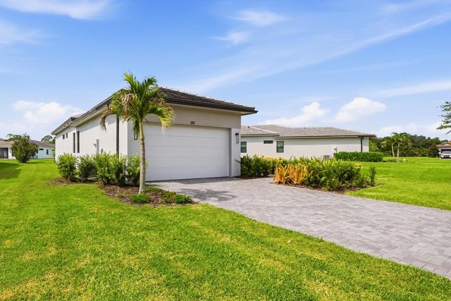 4 of 24 - 125 Se Strada Cervaro, Port St. Lucie, FL