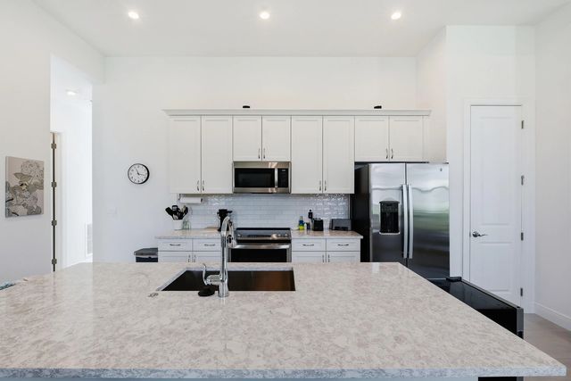 5 of 24 - 125 Se Strada Cervaro, Port St. Lucie, FL