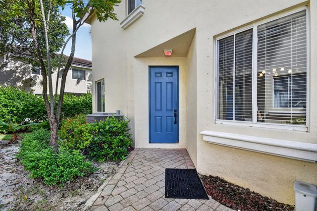 4 of 70 - 2785 S Evergreen Circle, Boynton Beach, FL