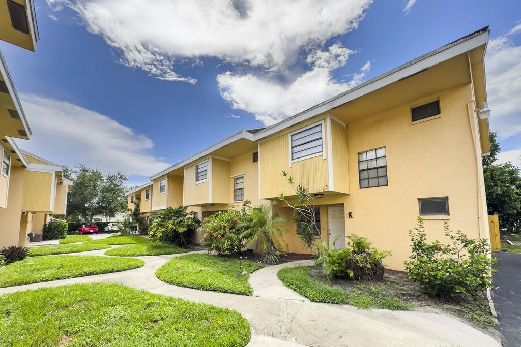 4330 Lilac Street #k, Palm Beach Gardens