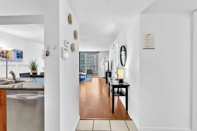 4 of 69 - 1200 Brickell Bay Drive #2119, Miami, FL