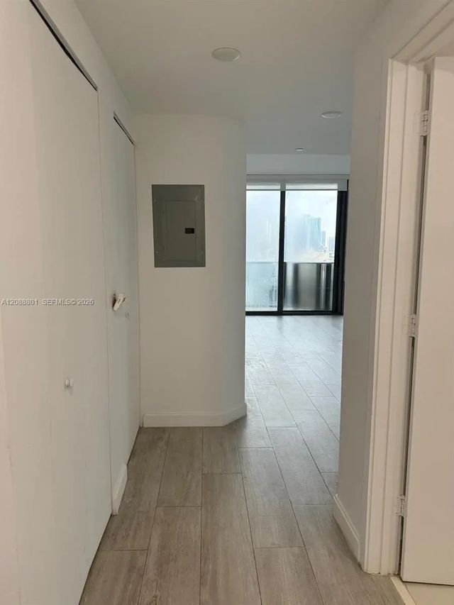 5 of 7 - 55 Sw 9th Street #2401, Miami, FL