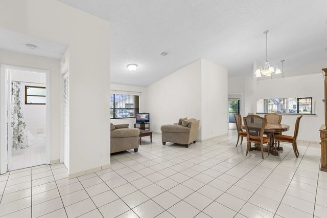5 of 38 - 1001 Nw 79th Avenue, Plantation, FL