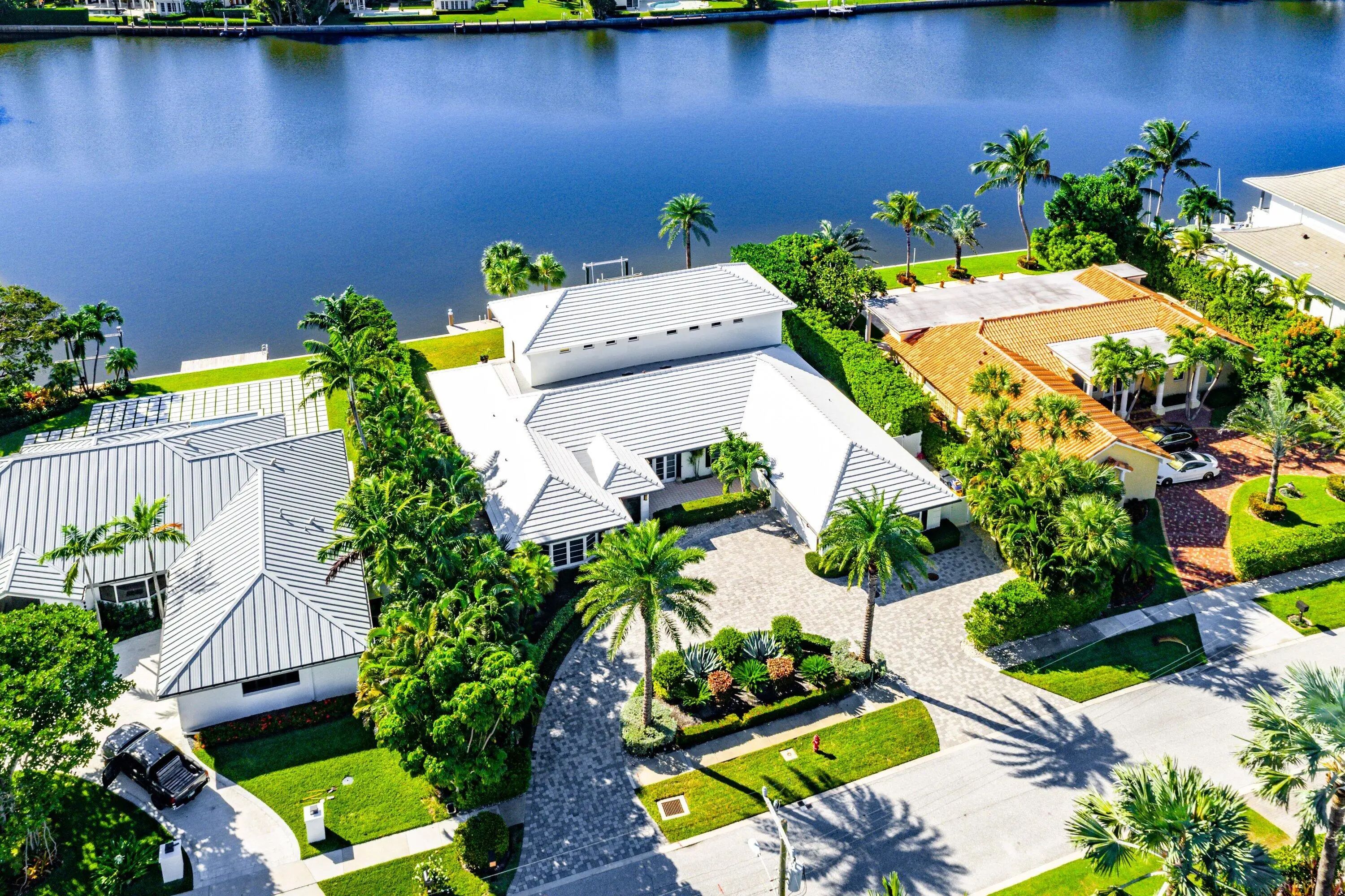 50 Spoonbill Road, Manalapan
