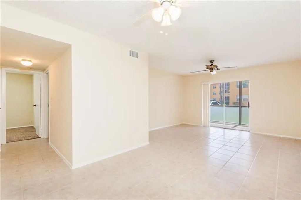 4324 Nw 9th Avenue #6-1b, Deerfield Beach