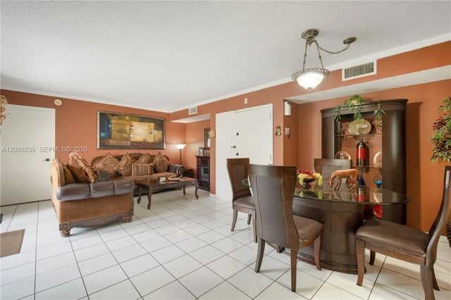 4 of 19 - 2075 Sw 122nd Avenue #130, Miami, FL