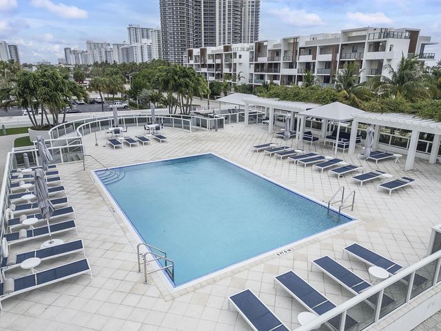 2 of 52 - 3015 N Ocean Boulevard #17b, Fort Lauderdale, FL