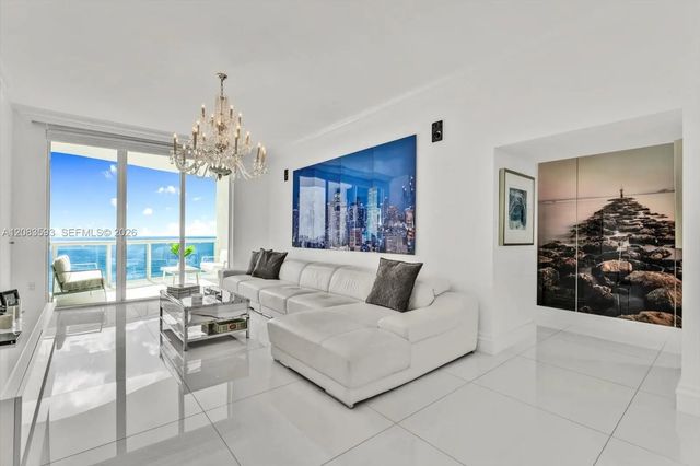 4 of 24 - 15901 Collins Avenue #1606, Sunny Isles Beach, FL