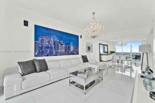 5 of 24 - 15901 Collins Avenue #1606, Sunny Isles Beach, FL