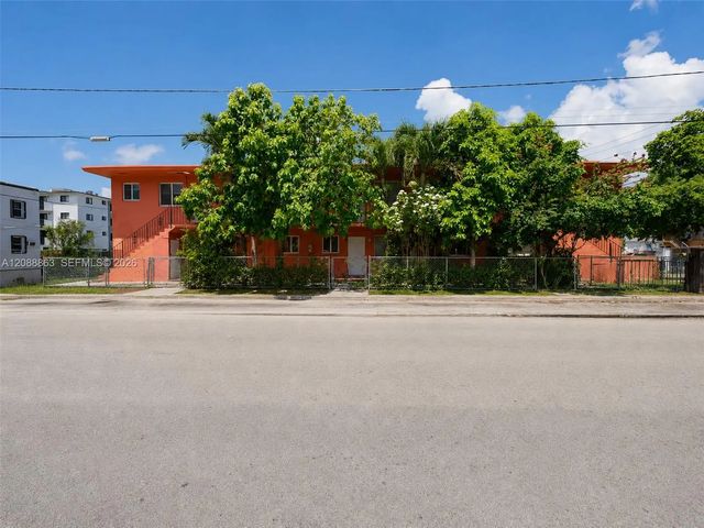 3 of 24 - 500 Sw 3rd Street, Miami, FL