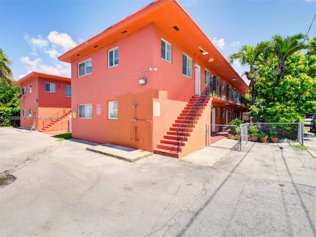 5 of 24 - 500 Sw 3rd Street, Miami, FL