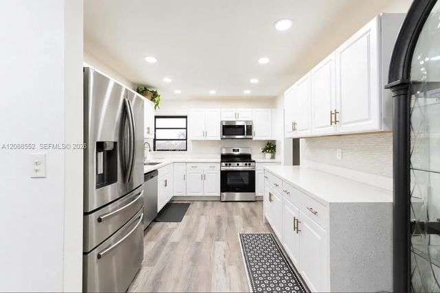 4 of 22 - 7551 Polk Street, Hollywood, FL