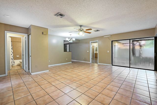 5 of 30 - 2780 Norfolk Pine Court, Lake Worth, FL