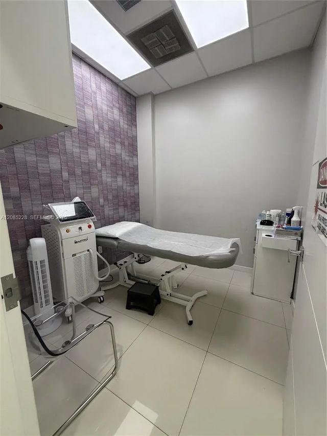 7761 Nw 107th Avenue #210-7, Doral