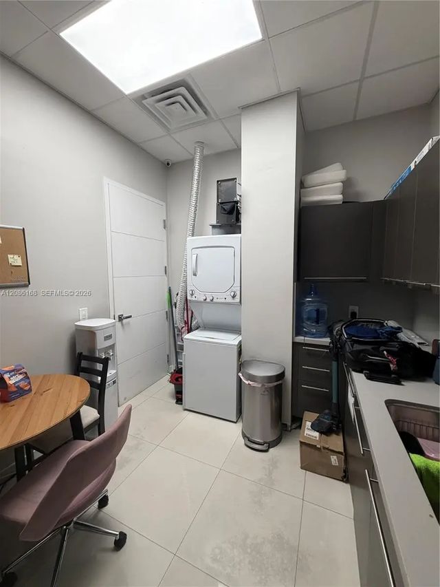 4 of 8 - 7761 Nw 107th Avenue #210-3, Doral, FL