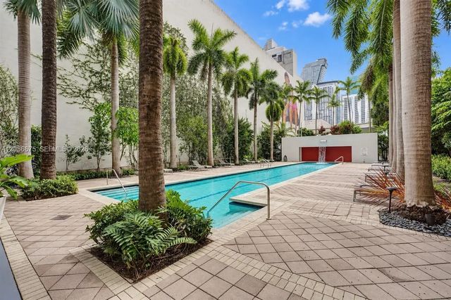 5 of 20 - 133 Ne 2nd Avenue #1710, Miami, FL