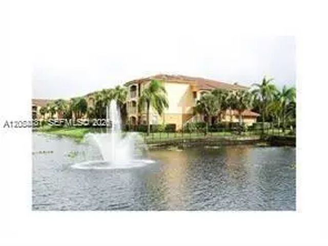 155 Nw 96th Terrace #2-202, Pembroke Pines
