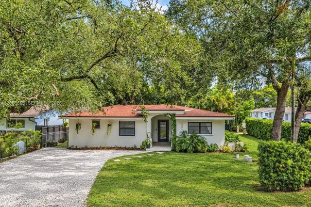 2395 Ne 184th Terrace, North Miami Beach
