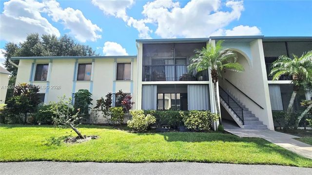 1117 Green Pine Boulevard #g1, West Palm Beach