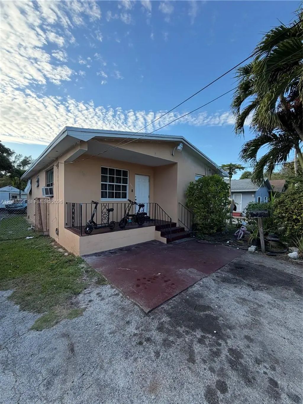 8848 Nw 5th Avenue, El Portal