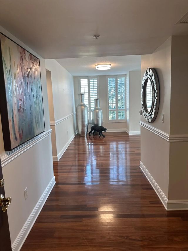 4 of 37 - 610 W Las Olas Boulevard #517n, Fort Lauderdale, FL