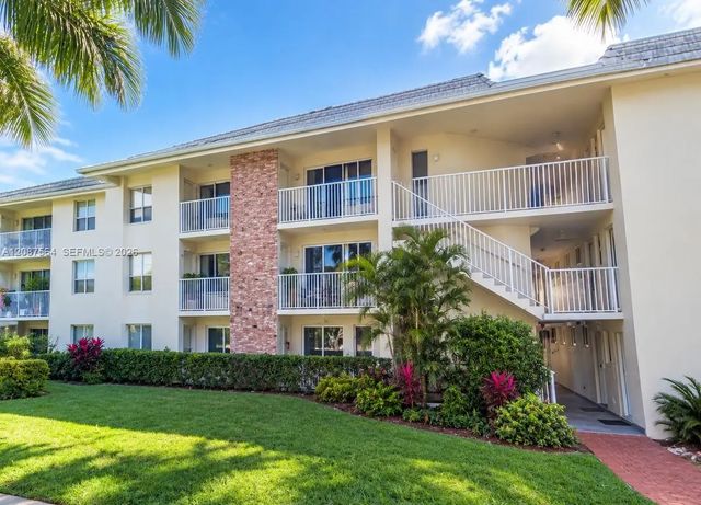 240 Galen Drive #110, Key Biscayne