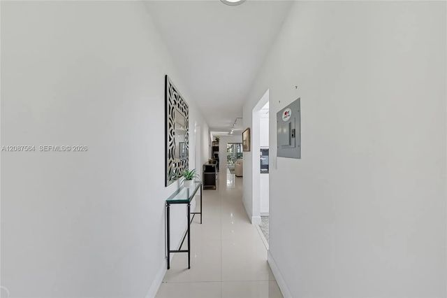 5 of 19 - 240 Galen Drive #110, Key Biscayne, FL
