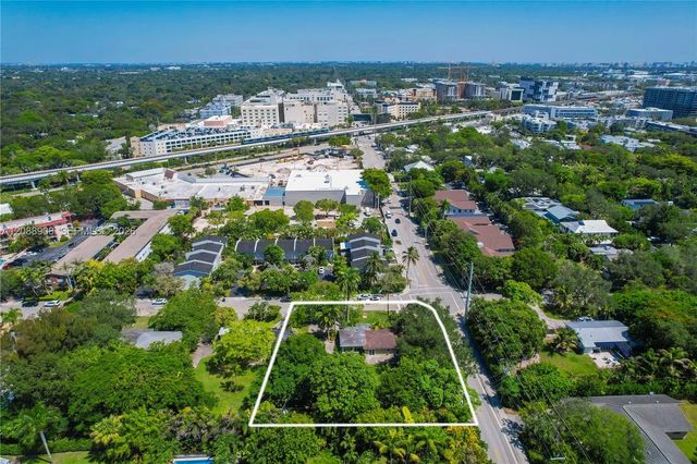 5 of 12 - 6200 Sw 78th Street, South Miami, FL