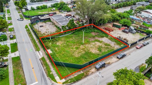 3 of 27 - 2113 Sw 58th Avenue, West Park, FL