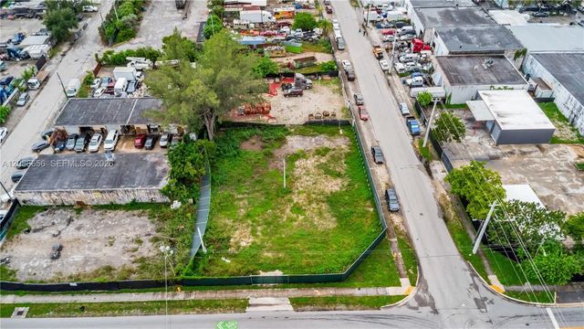 5 of 27 - 2113 Sw 58th Avenue, West Park, FL
