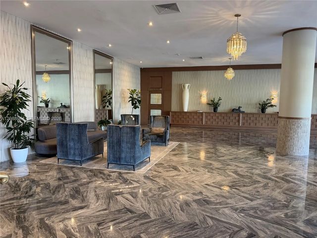 3 of 56 - 5401 Collins Avenue #826, Miami Beach, FL