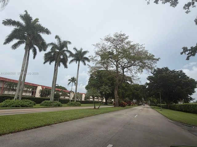 2 of 31 - 400 S Hollybrook Drive #306, Pembroke Pines, FL