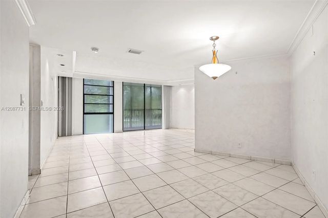 3 of 42 - 3301 N Country Club Drive #208, Aventura, FL
