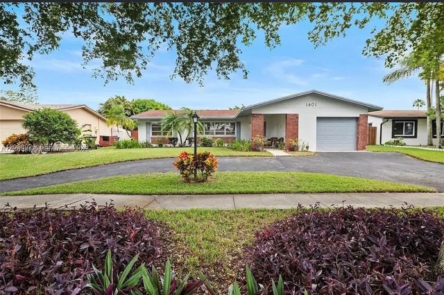 1401 Nw 122nd Avenue, Pembroke Pines