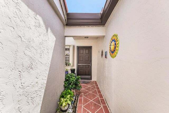 2 of 46 - 6375 Kings Gate Circle, Delray Beach, FL