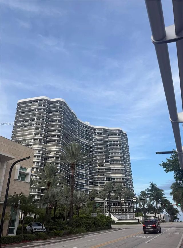 3 of 3 - 9601 Collins Avenue #602, Bal Harbour, FL