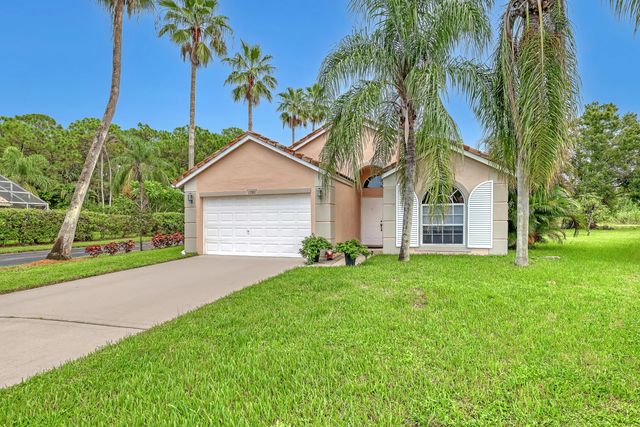 1784 Barnstable Road, Wellington
